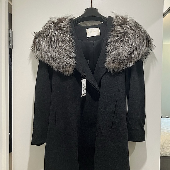 Oxford Grey Fur Coat - Picture 3 of 7